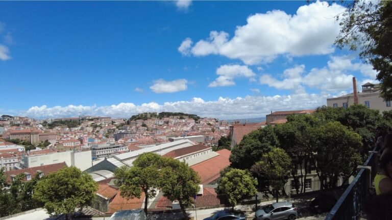 Príncipe Real Neighborhood in Lisbon, Portugal – A Walk Around (in 4k)