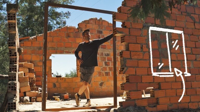 #52 Renovating bricks and windows in our old abandoned portuguese ruin #52 Renovating bricks and windows in our old abandoned portuguese ruin