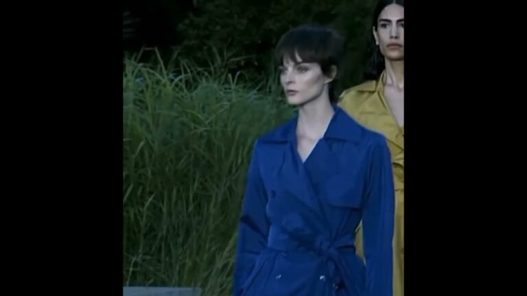 A y l a h✨'s last look from the Max Mara Resort 2023 fashion show