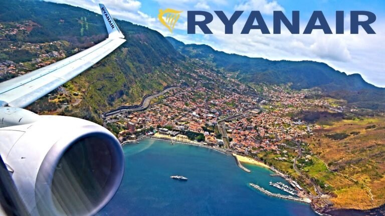 Ryanair Boeing 737-8AS Funchal, Madeira to Manchester