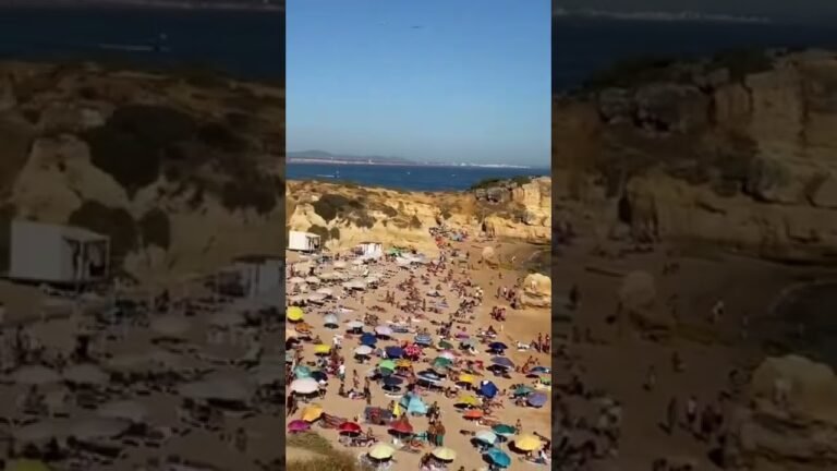 H  E  L  P   #shorts #tiktok #humour #algarve #portugal #travel #trend #voyage #plage