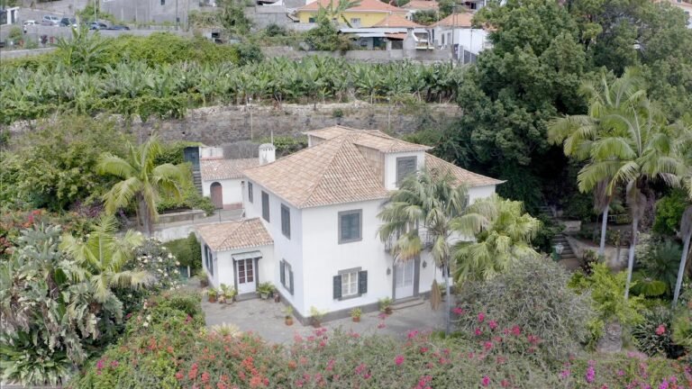 CASAS Real Estate | Funchal Historic House – Madeira Island CASAS Real Estate | Funchal Historic House – Madeira Island