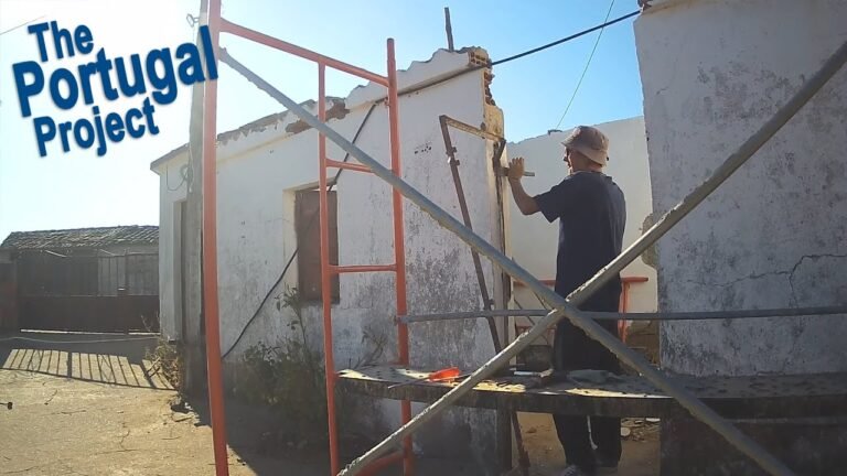 DUARTE VS A DOORFRAME | Portuguese DIY Home Renovation