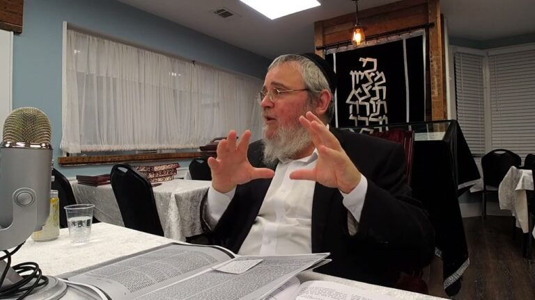 Happy Birthday: Revealing the Future in the Present & a Reason to Celebrate. Rav Pinson. יום הולדת