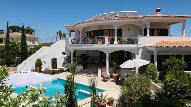 Stylish Villa With Ocean Views for sale in Carvoeiro, Algarve