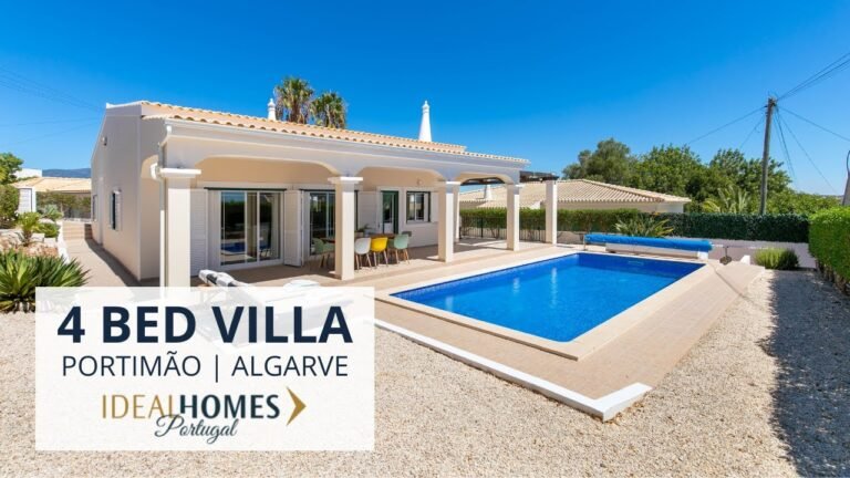 Portimão, Algarve – 4 Bed Villa with Private Pool For Sale in Portugal