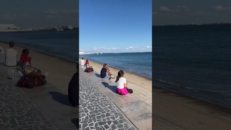 Sea view in lisbon portugal #vlogger #travel #shorts #lisboa #minecraft