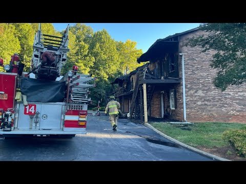 Two people are dead and four are injured after an apartment fire in Winston-Salem | Four 2 Five