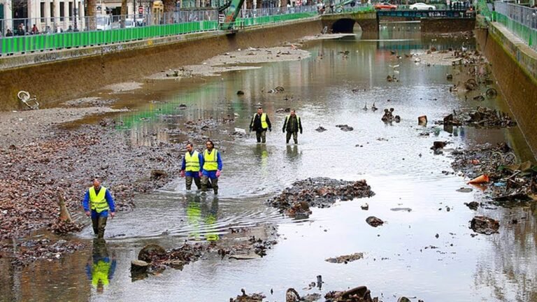 Los Científicos Decidieron Drenar Este Canal Pero Hicieron Un Descubrimiento Aterrador En El Fondo