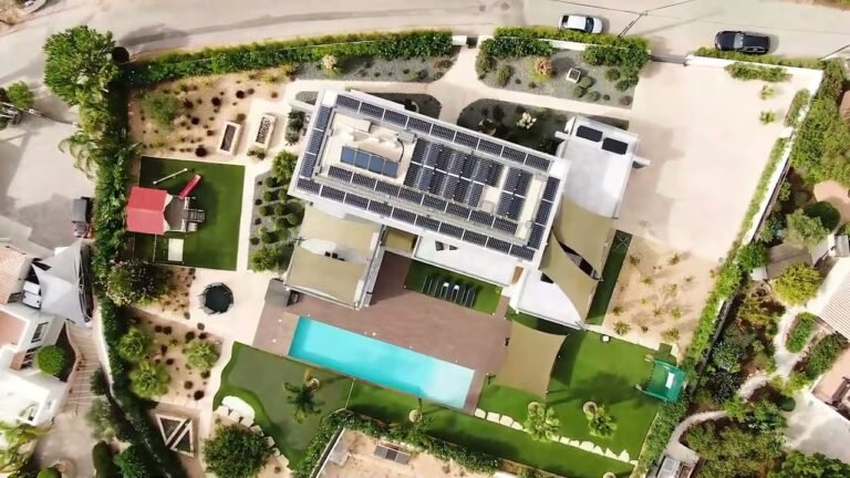 Modern contemporary 5 bedroom villa with pool for sale Carvoeiro, Portugal