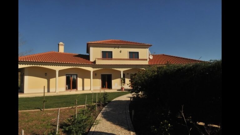 Portugal Silver Coast House For Sale €400,000