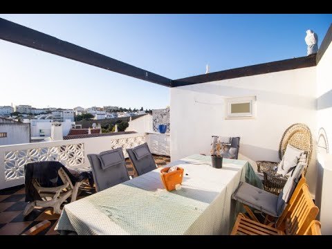 Fabulous refurbished townhouse, located in the heart of Lagos centre, Algarve, Portugal