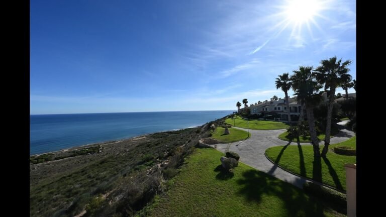 Splendid Corner Villa with Breathtaking Sea Views in El Faro